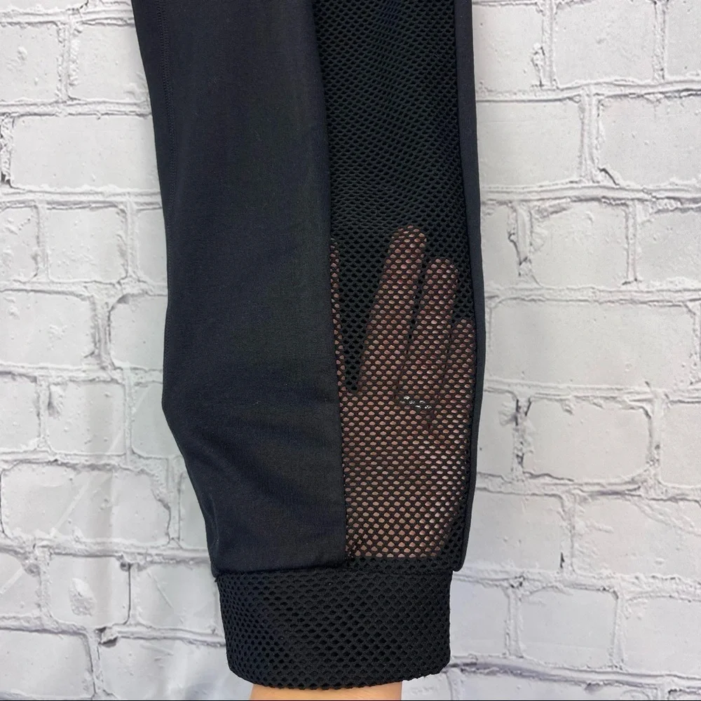 FABLETICS Black Joggers with Mesh side Panel Women's Size S - Picture 7 of 12